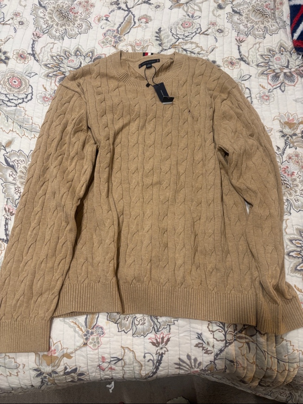 Brand New With Tags Tommy Hilfiger Cable Knit Crewneck Sweater - Camel